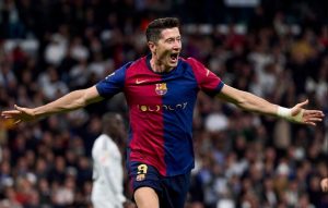 Lewandowski vẫn đang còn nguyên sức ảnh hưởng ở Barcelona.