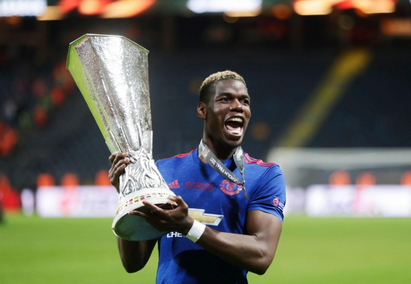 Paul Pogba cùng Man Utd giành danh hiệu Europa League mùa giải 2016/2017.