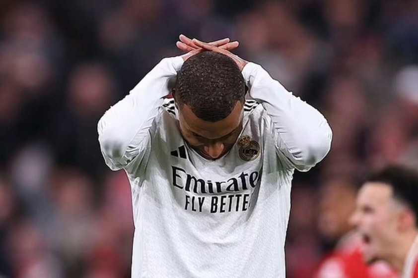 Mbappe đang đánh mất mình tại Real Madrid.