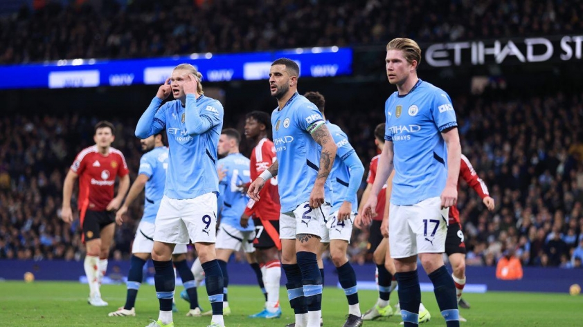 Man City tiếp tục chuỗi trận thảm hại.