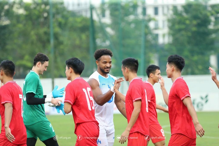 Tiền đạo nhập tịch Xuân Son chưa thể thi đấu cho ĐT Việt Nam 3 trận đầu tại AFF Cup 2024