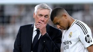 HLV Ancelotti bảo vệ Mbappe trước 'gạch đá' từ dư luận