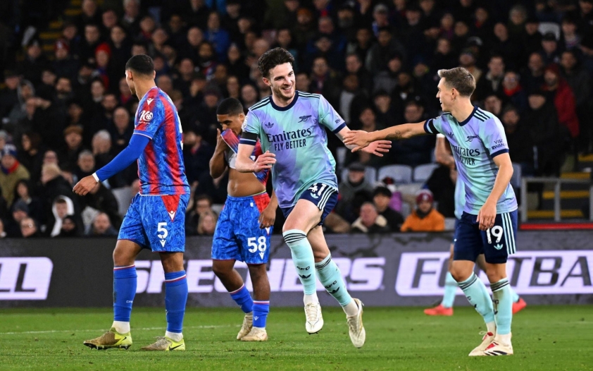 Arsenal giành chiến thắng dễ dàng trước Crystal Palace.